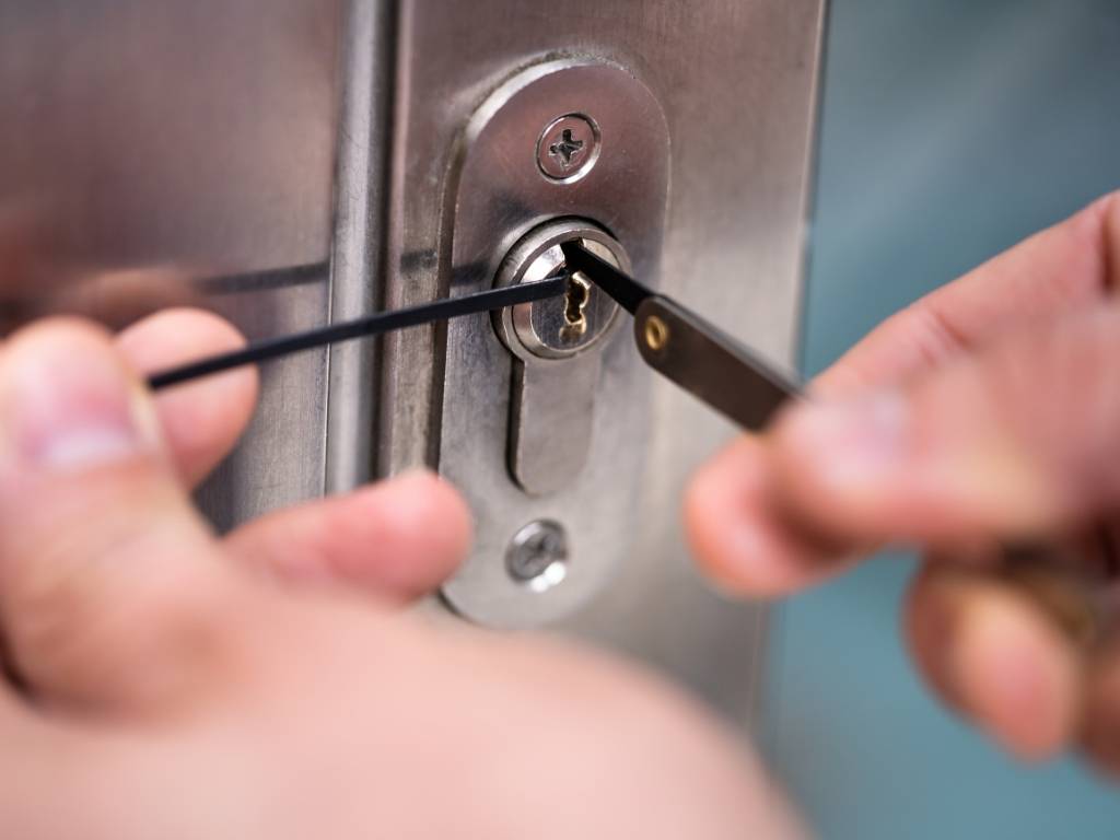 Affordable Locksmith Solutions Immediate Locksmith Help Vancouver